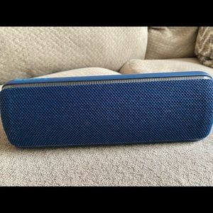 Sony XB32 Blutooth Speaker barely used
